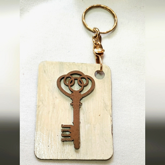 NEW Handcrafted Keychain Bag Tag! Italian Wood SD1. Steampunk Victorian Gold Key - Picture 3 of 6